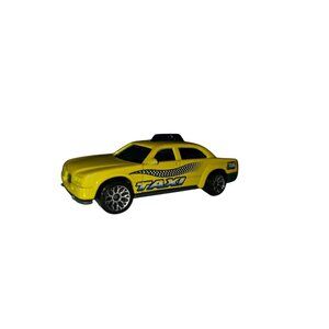 2002 MATCHBOX SUPERFAST #36 TAXI CAB YELLOW HERO CITY